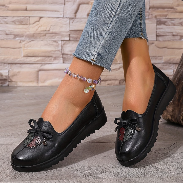 Brigitte™ | Supportive Comfort Moccasins