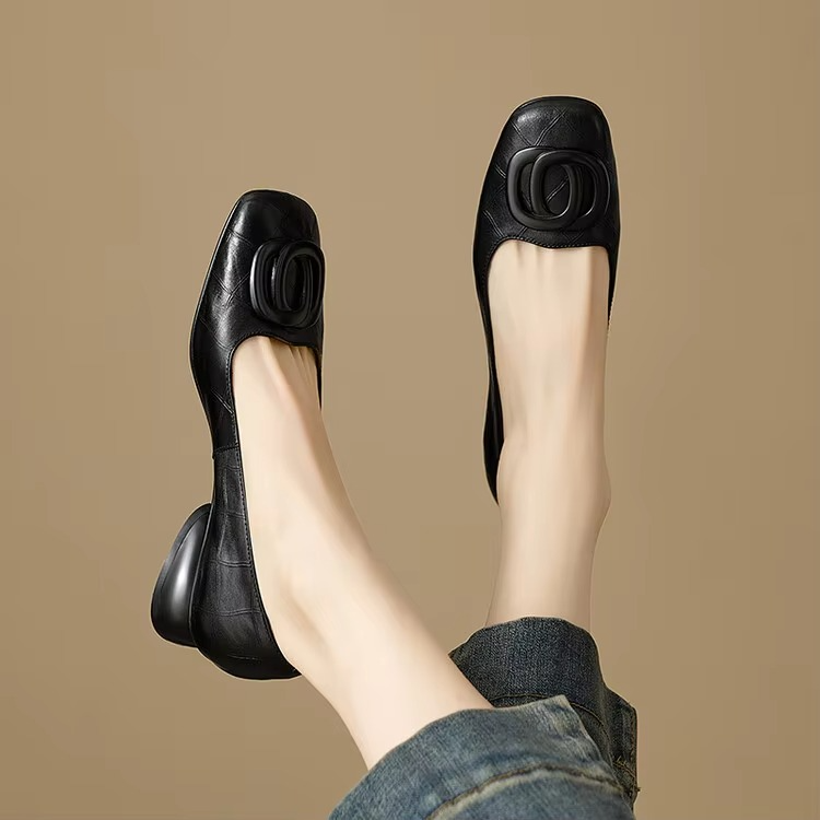 Noa | Square-Toe Flats