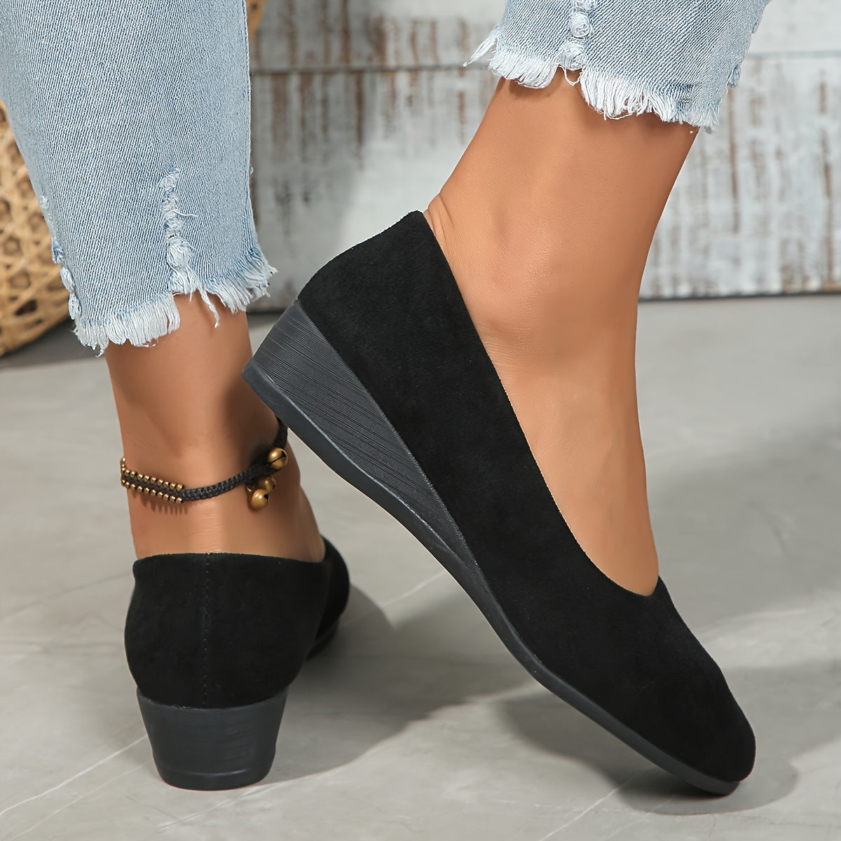 Clara | Elegant Comfort Wedges