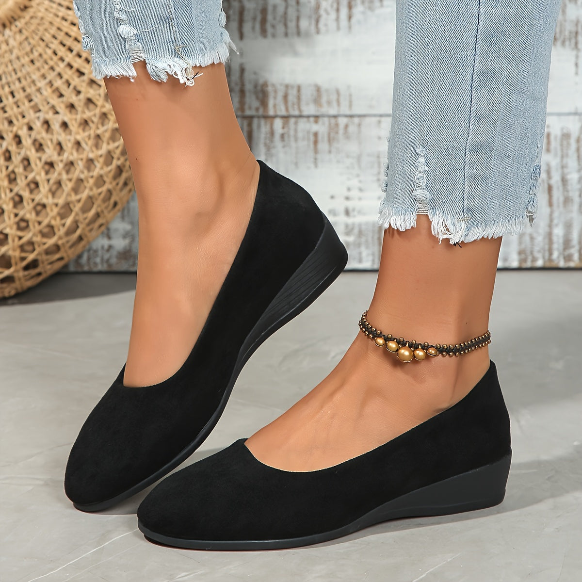 Clara | Elegant Comfort Wedges