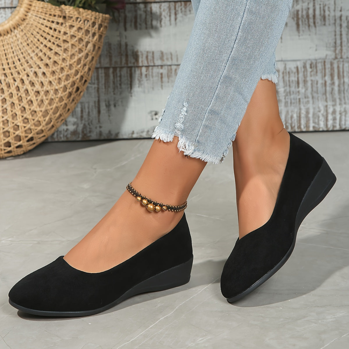 Clara | Elegant Comfort Wedges